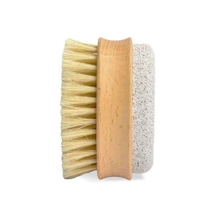 IDC INSTITUTE BROSSE CORPORELLE A DOUBLE POILS ET PIERRE PONCE